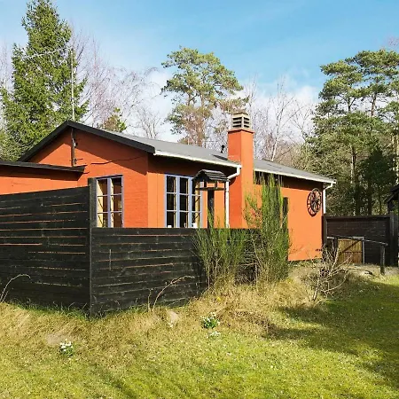 Holiday Lyngvejen Holiday home Akirkeby