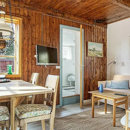 Holiday Lyngvejen Holiday home Akirkeby